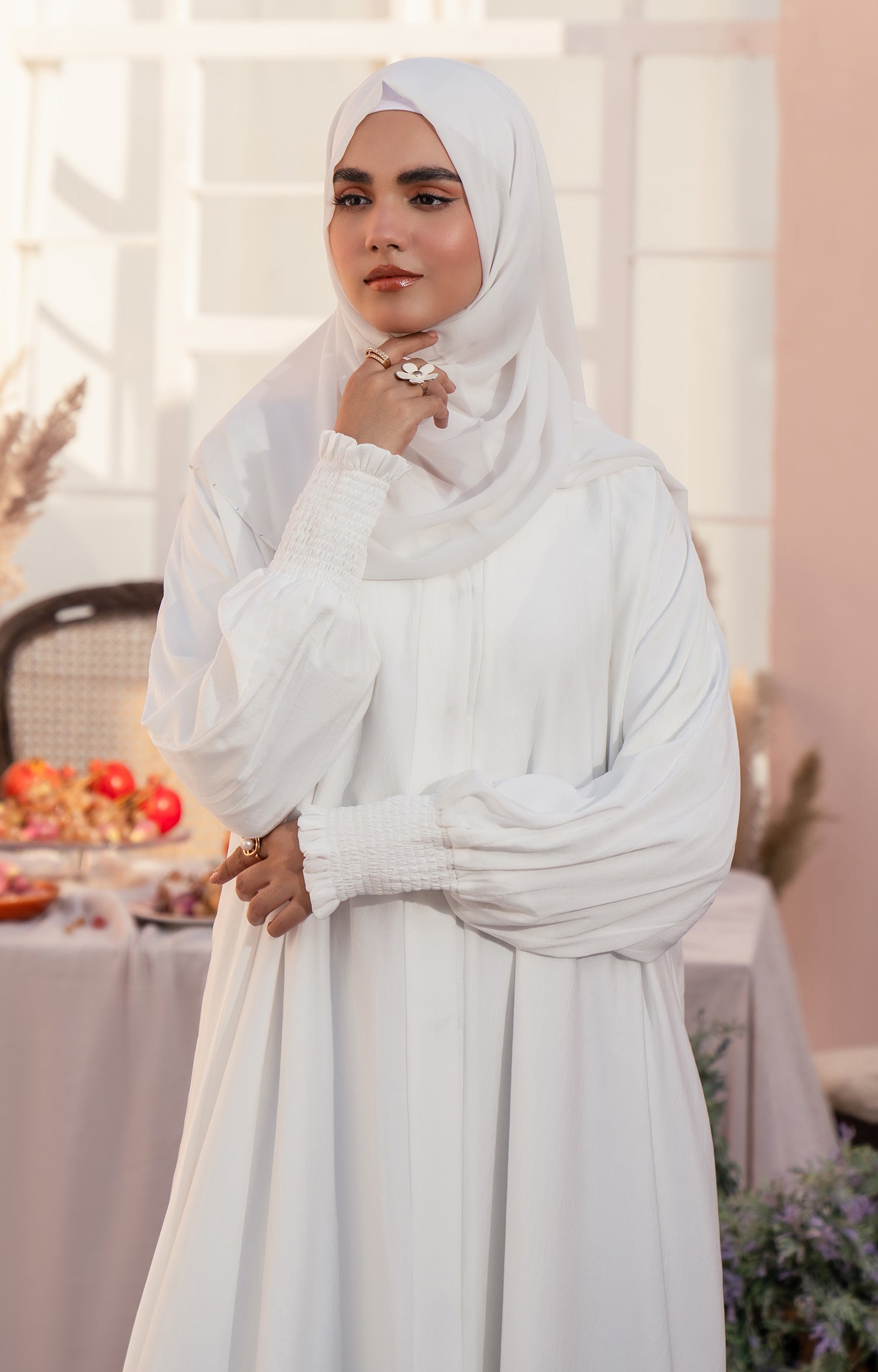 WHITE MIST FRONT OPEN ABAYA