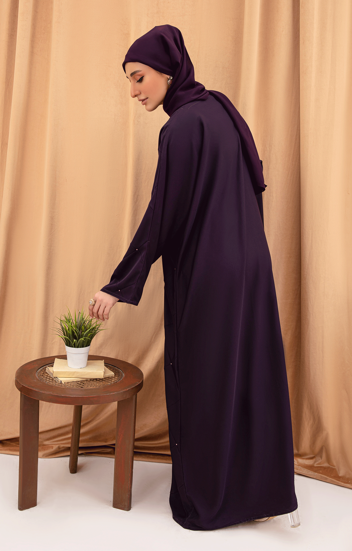 PURPLE FRINGE FRONT OPEN ABAYA