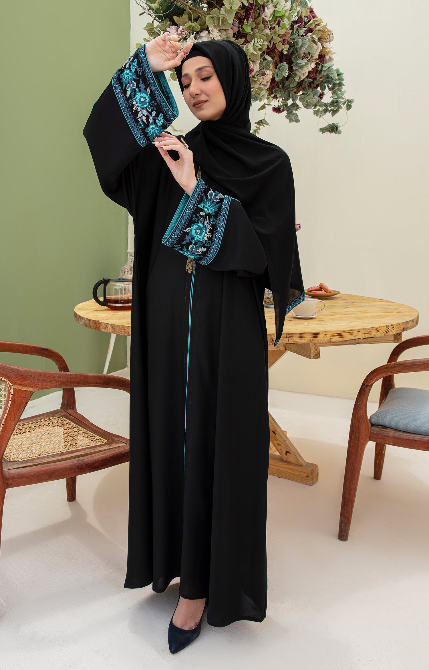 EMILIA EMBRIODERED ABAYA