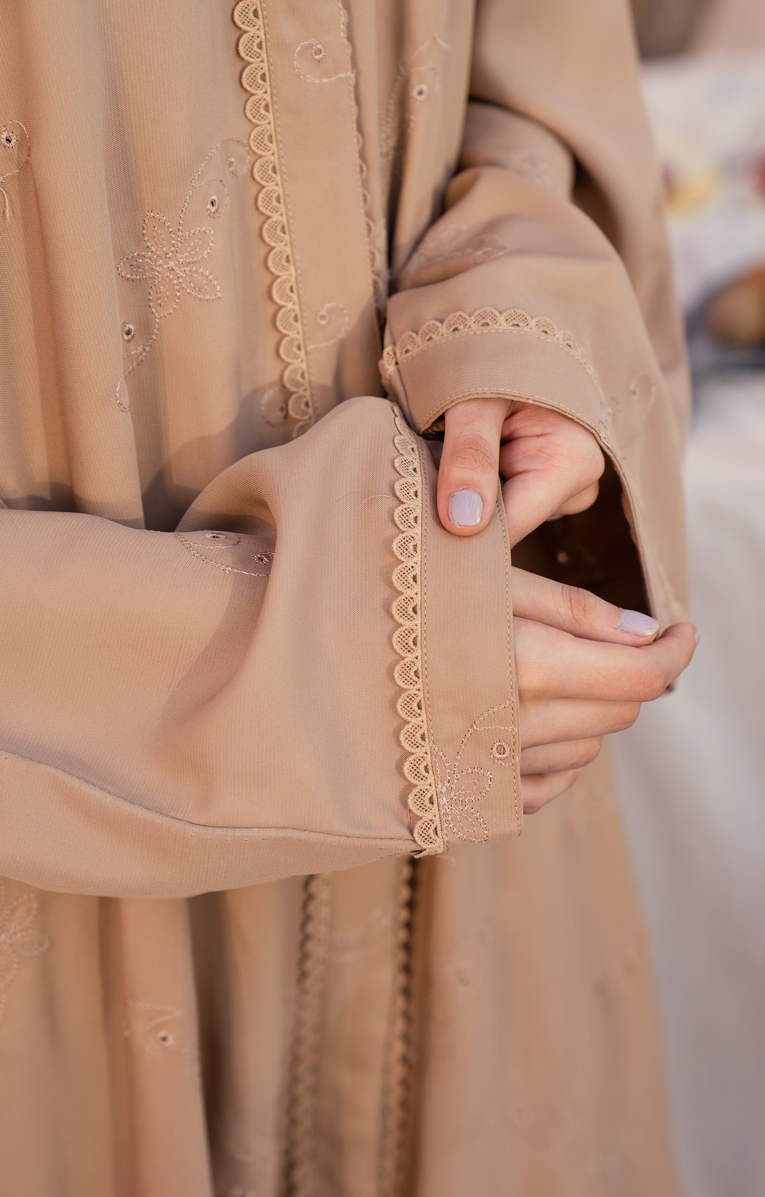 IVORY FAWN FRONT OPEN ABAYA
