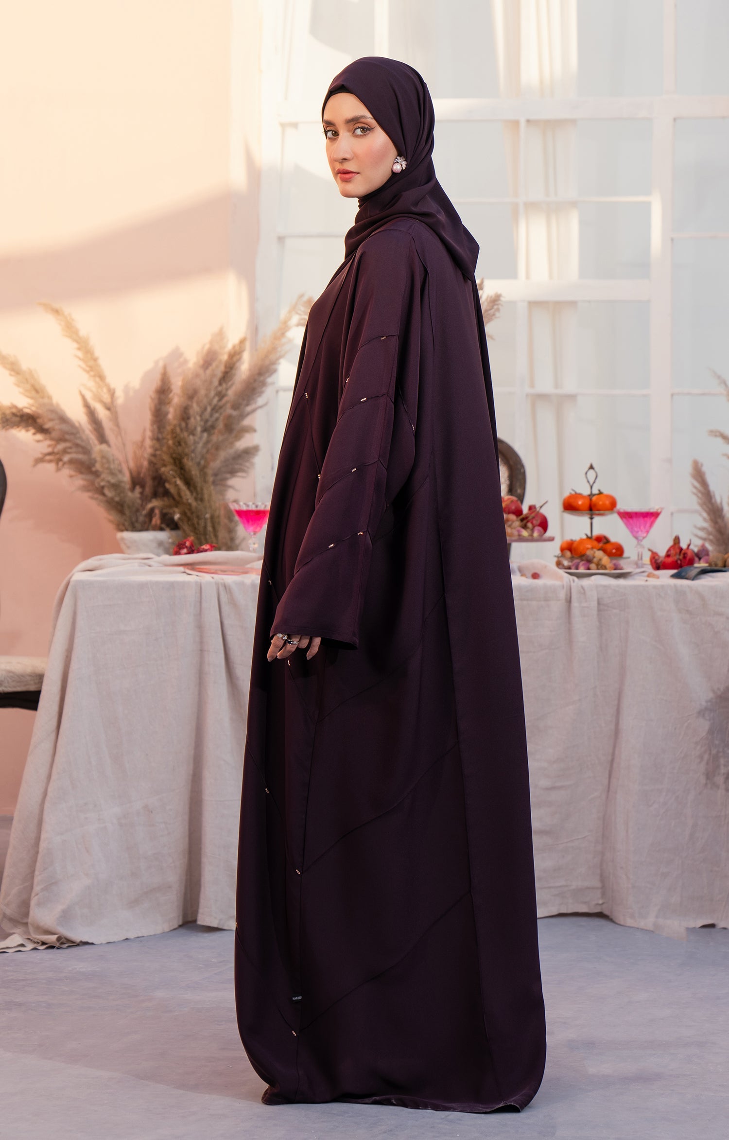 ORIANE PLUM FRONT OPEN ABAYA