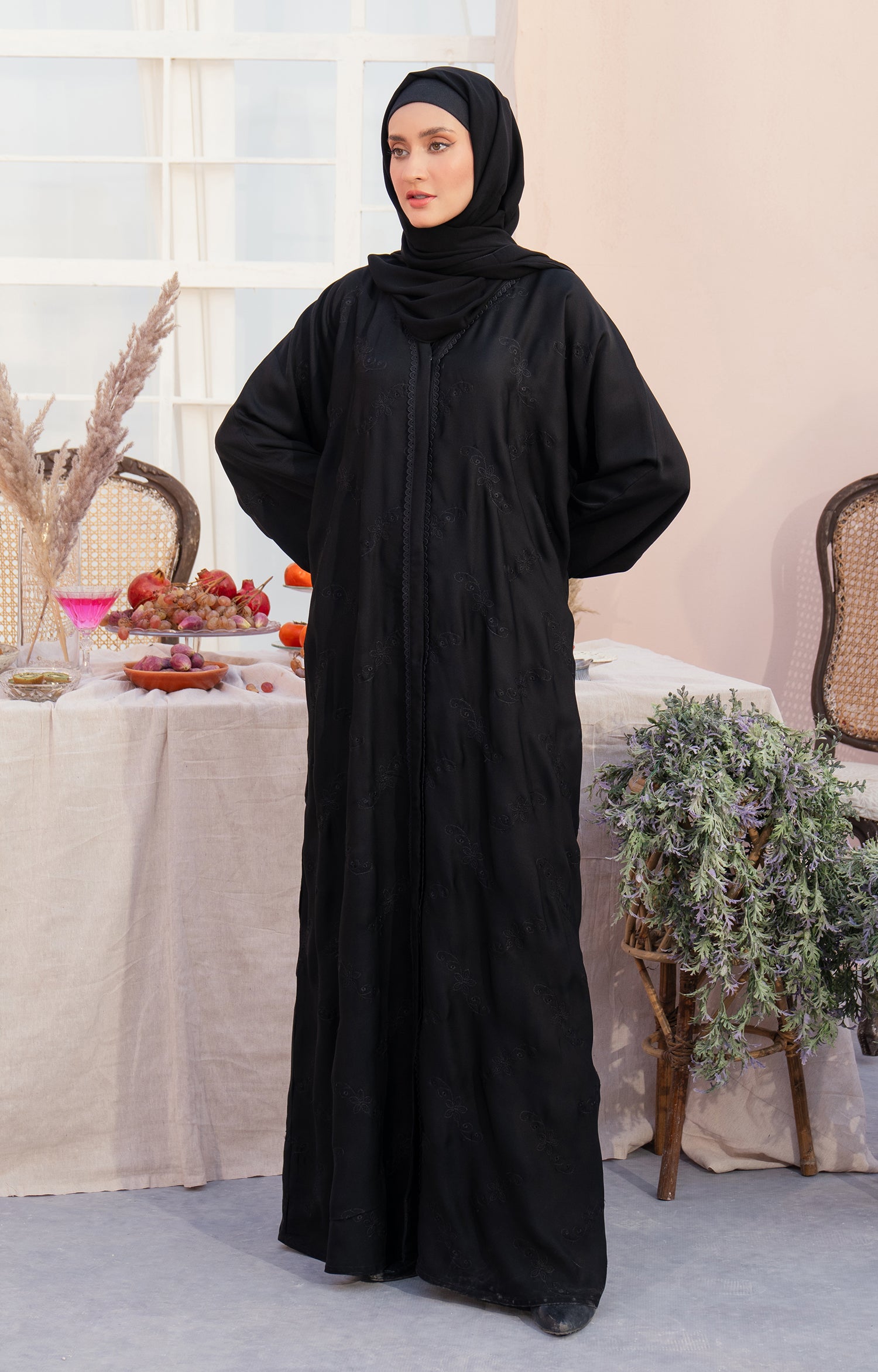 IVA BLACK FRONT OPEN ABAYA