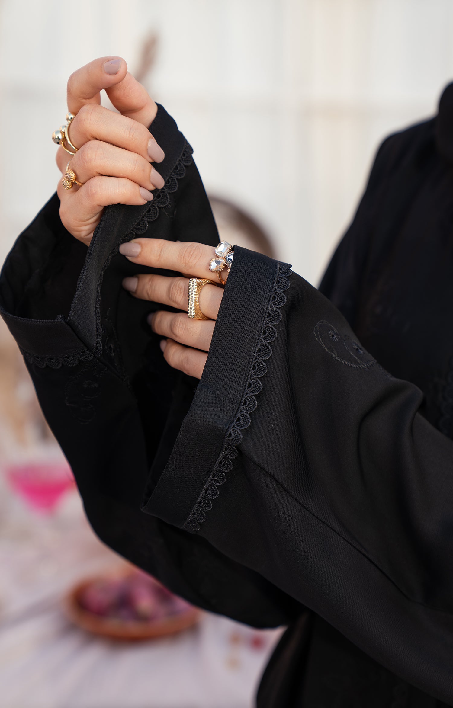 IVA BLACK FRONT OPEN ABAYA