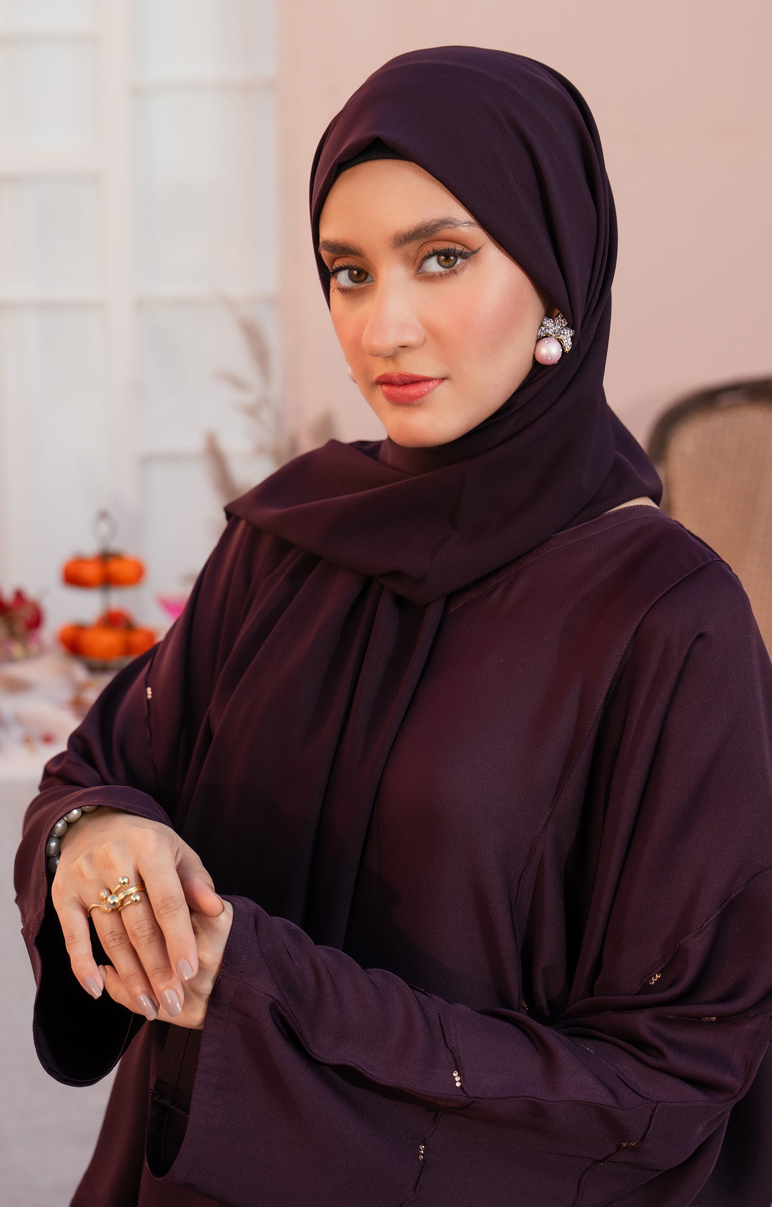 ORIANE PLUM FRONT OPEN ABAYA