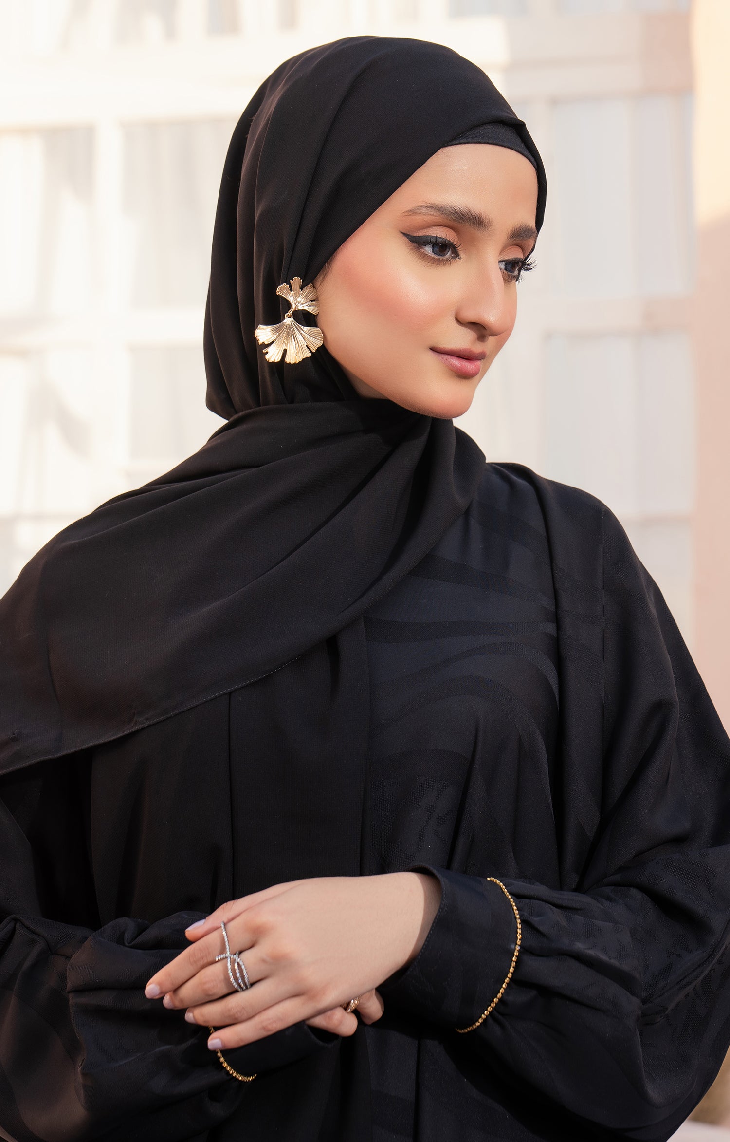 SERVA  BLACK FRONT OPEN ABAYA