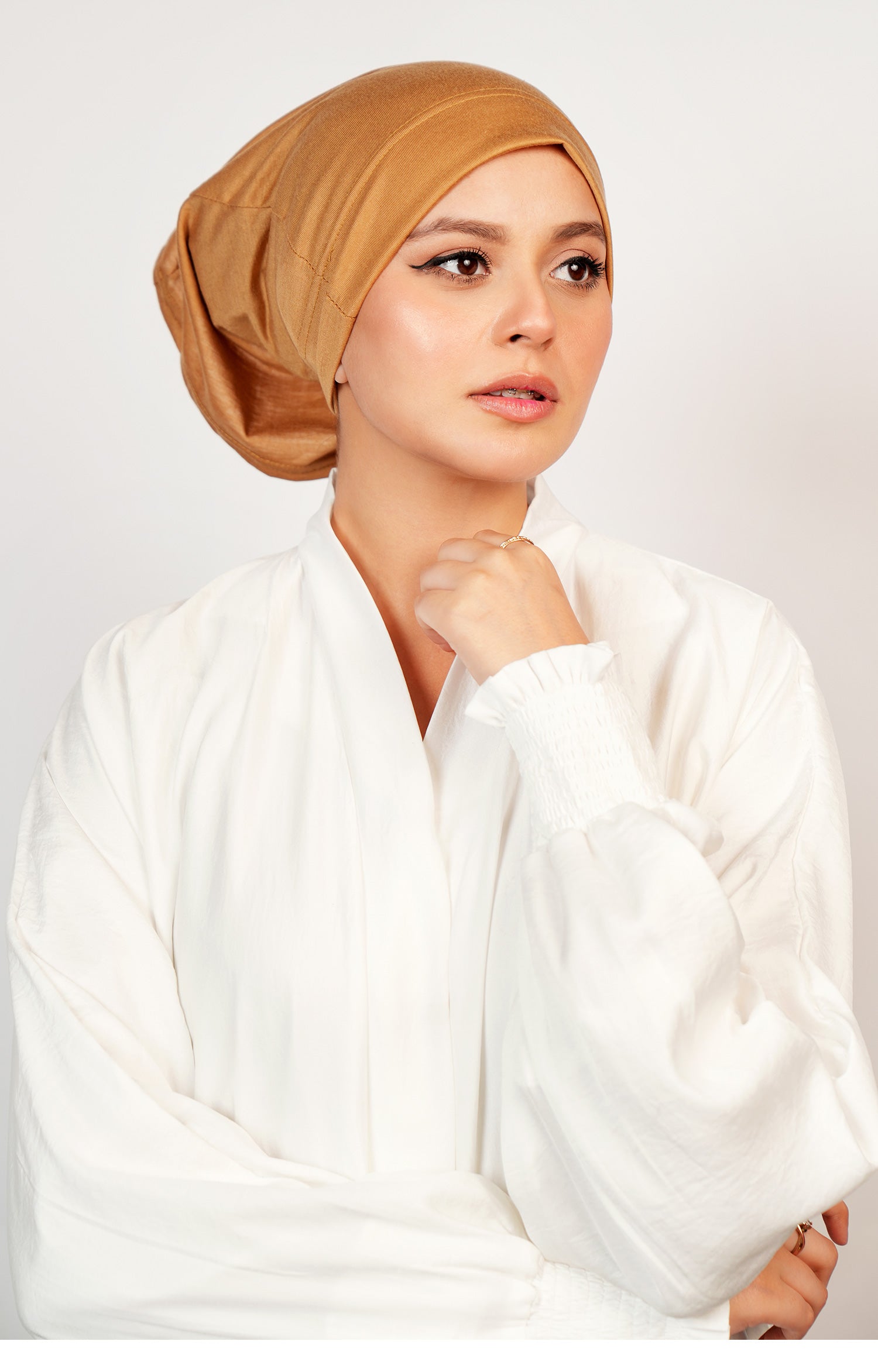 EEVY - Underscarf - Plain