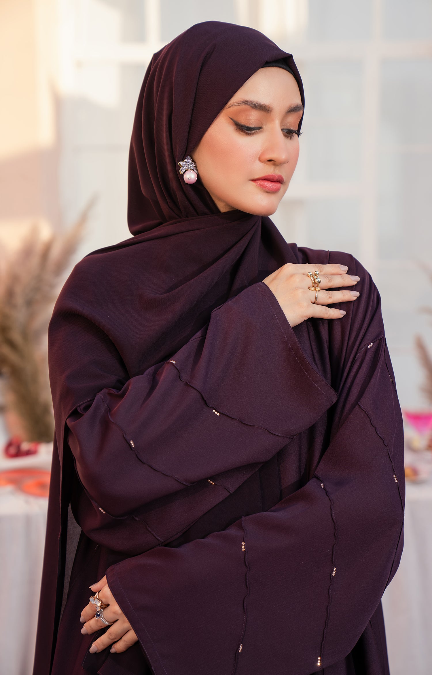 ORIANE PLUM FRONT OPEN ABAYA