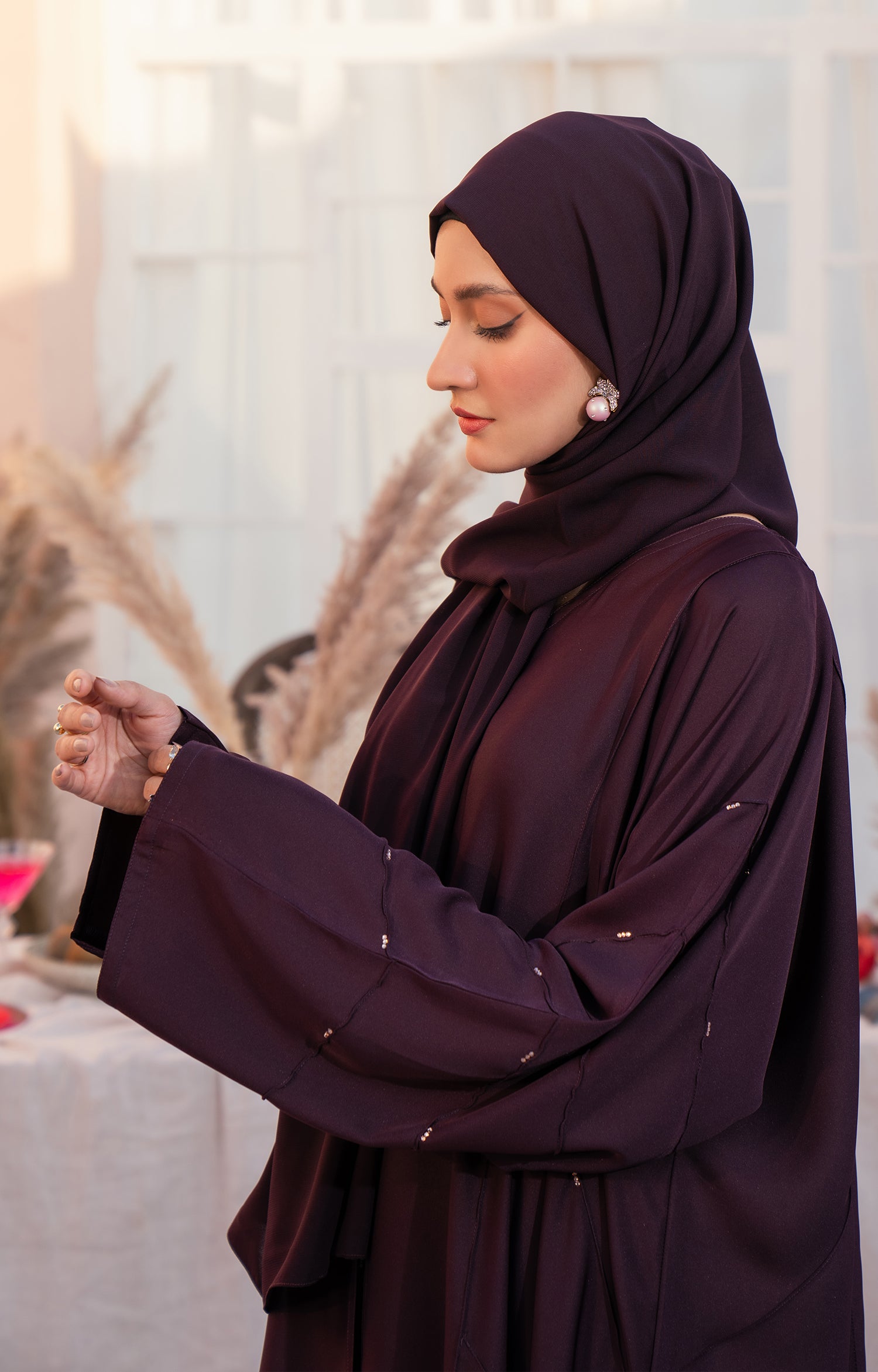 ORIANE PLUM FRONT OPEN ABAYA