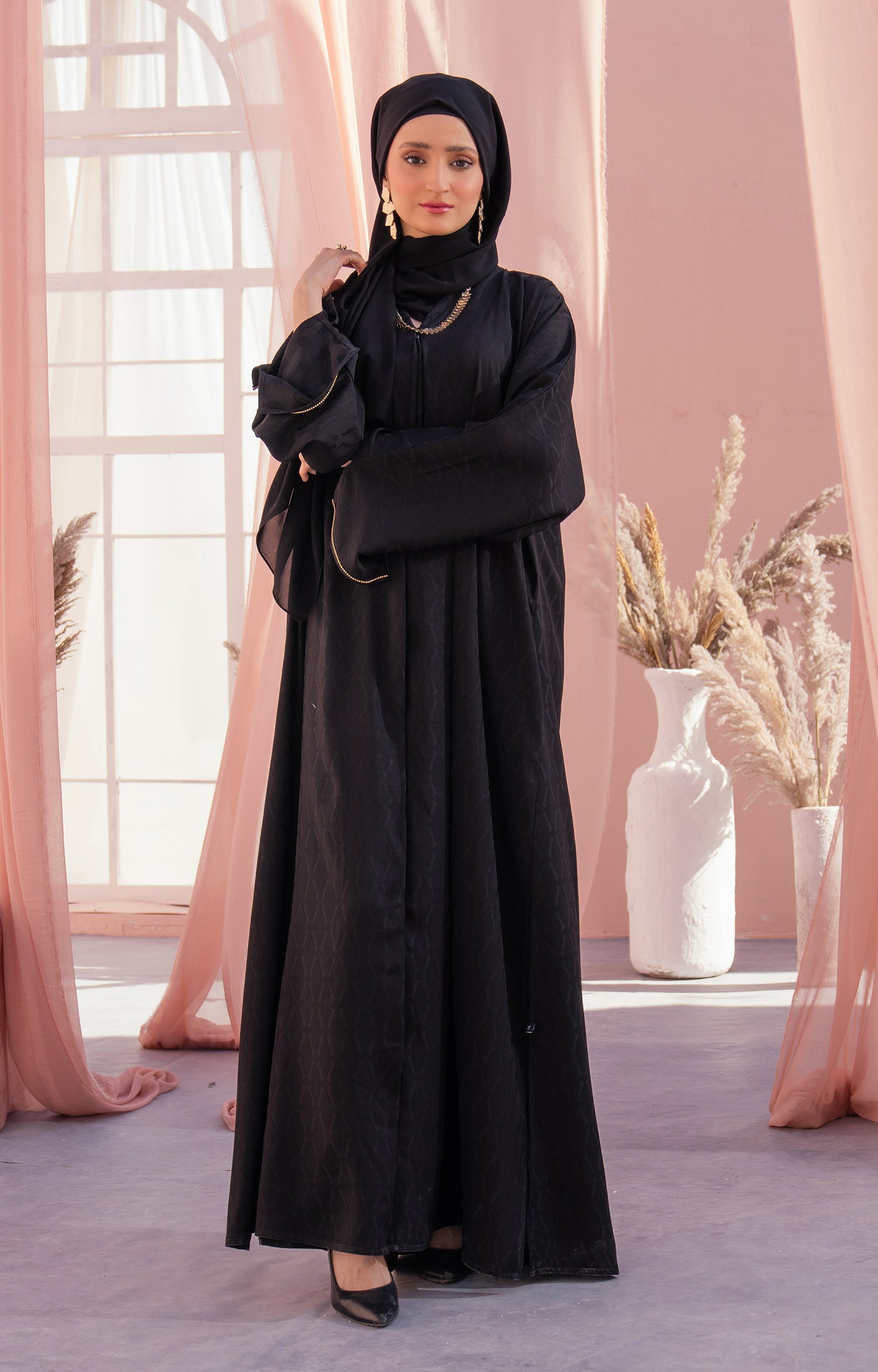 NEANA BLACK FRONT OPEN ABAYA