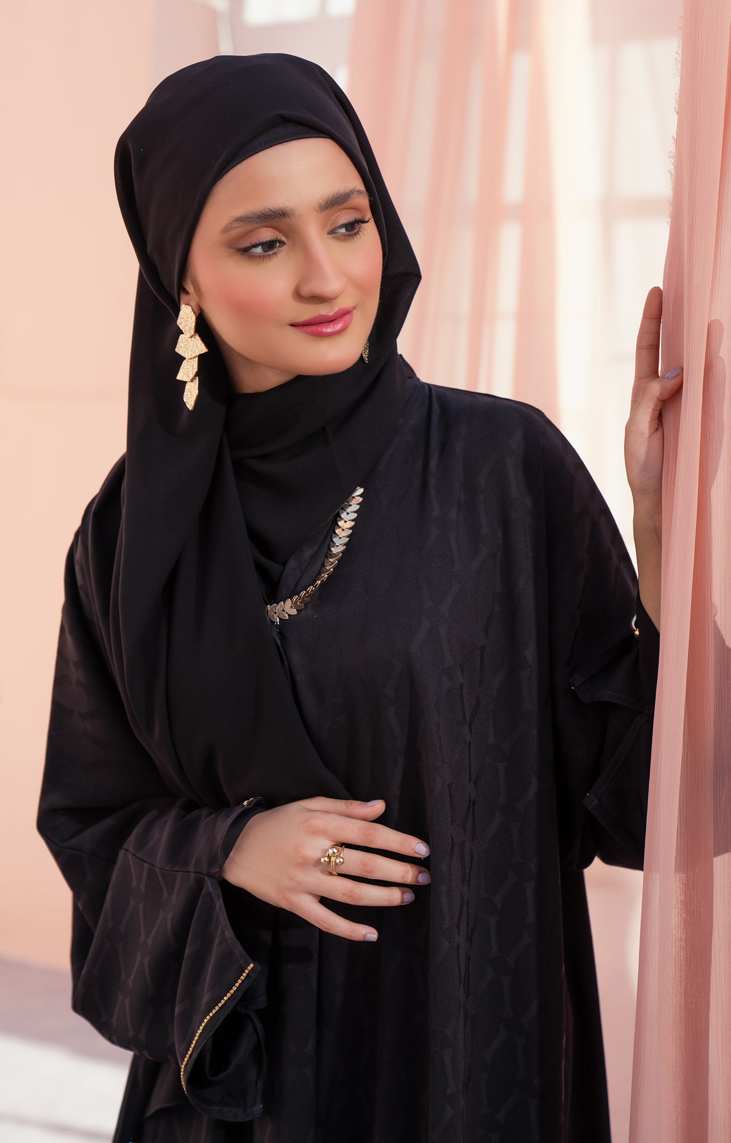 NEANA BLACK FRONT OPEN ABAYA