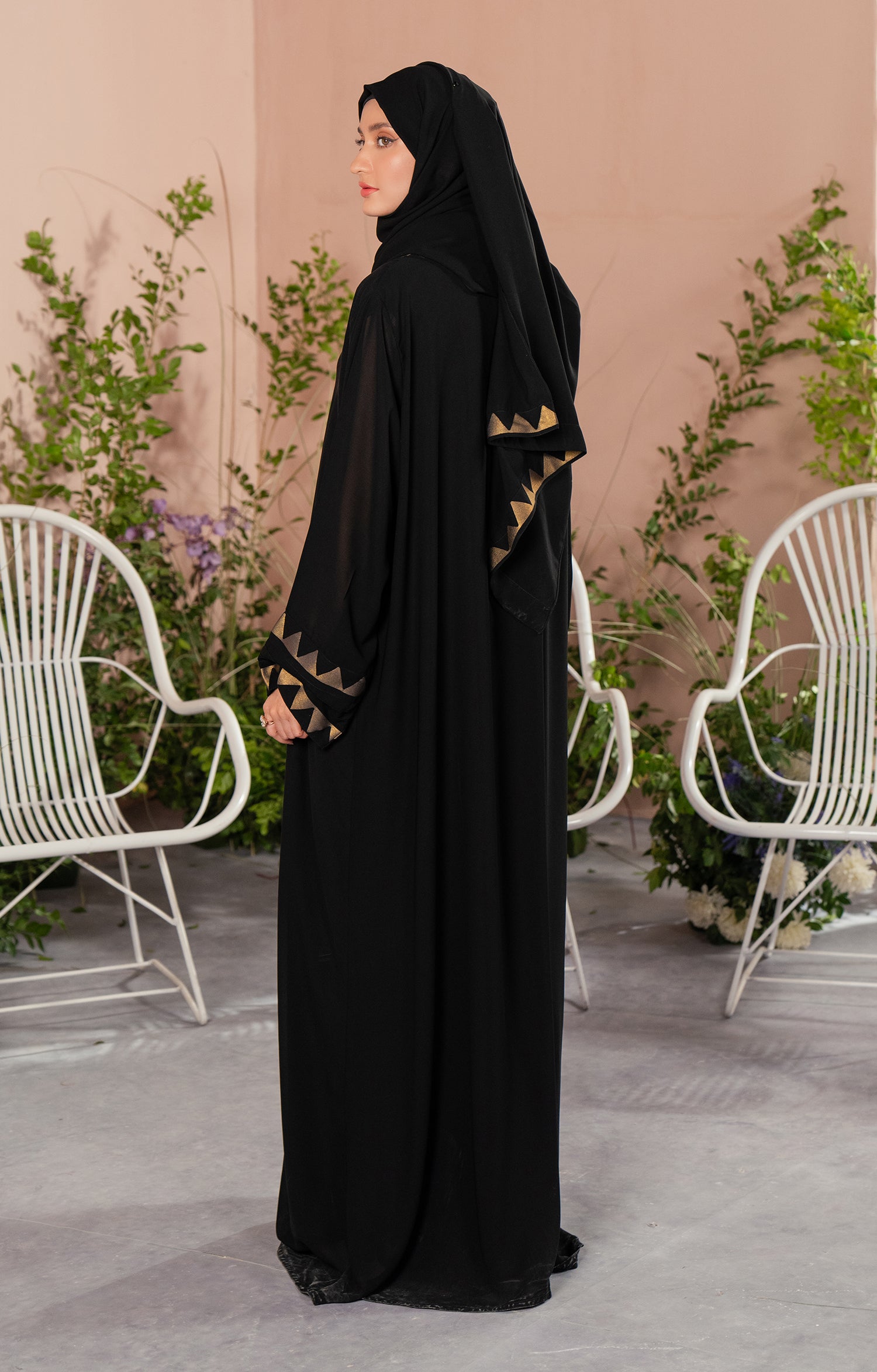 ONYX PEARL FRONT OPEN ABAYA