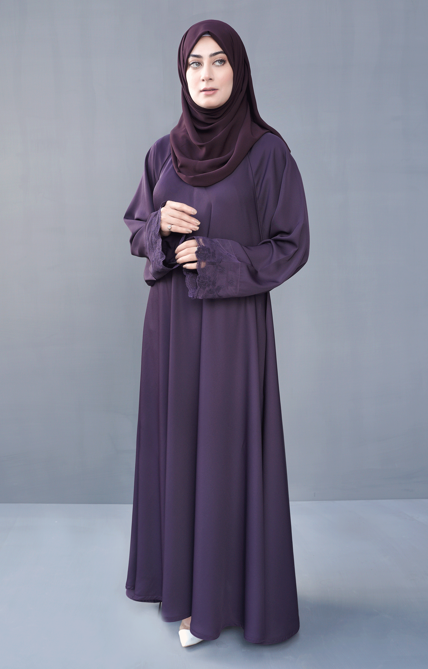Thistle Purple Front Closed Abaya