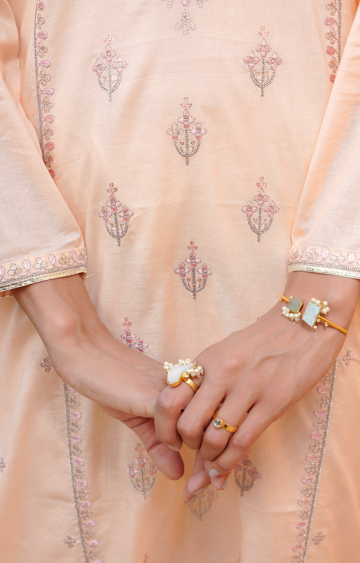 PEACH MELBA - EMBROIDERED SHIRT