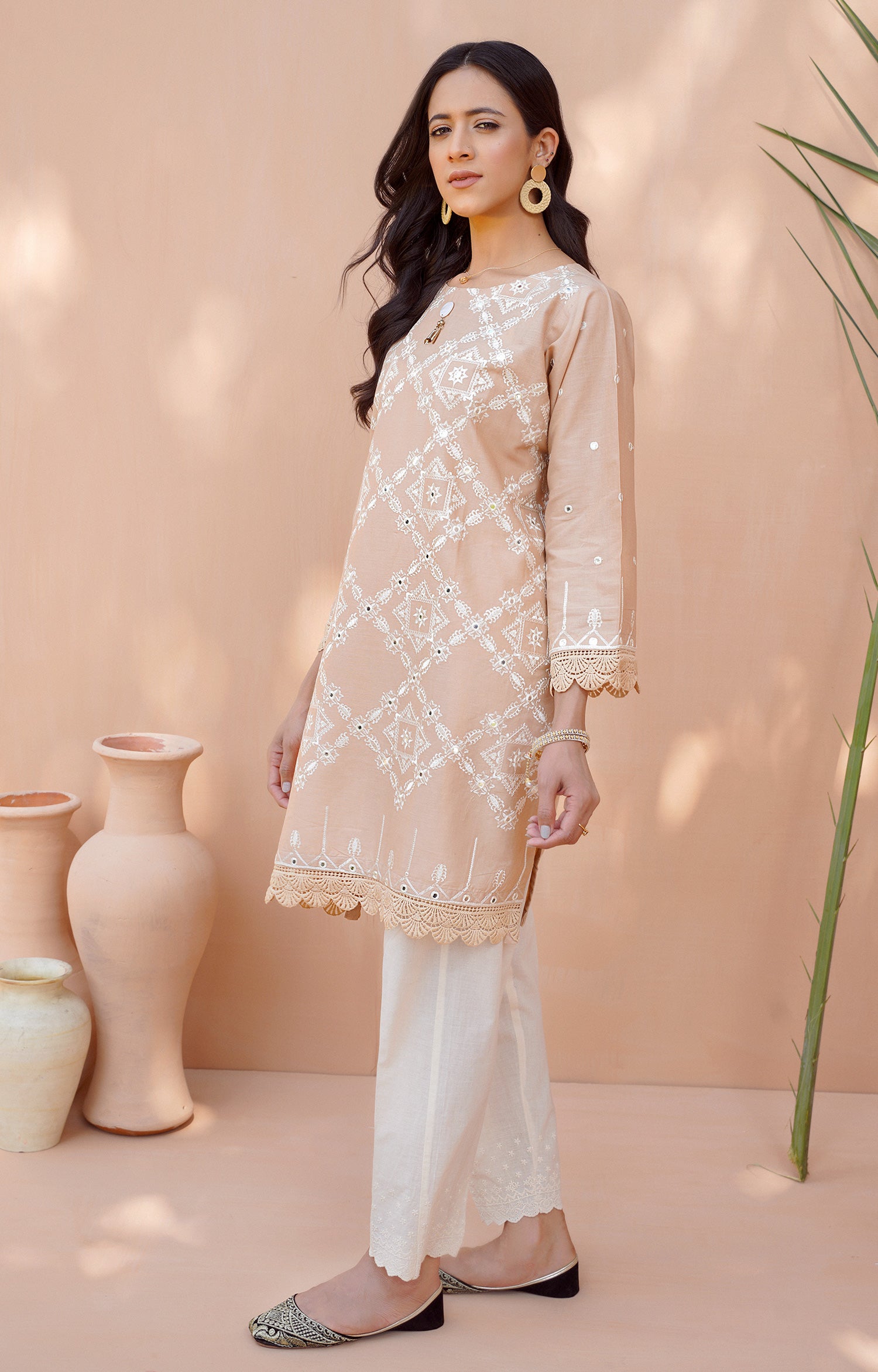 FAWN FIESTA - EMBROIDERED SHIRT