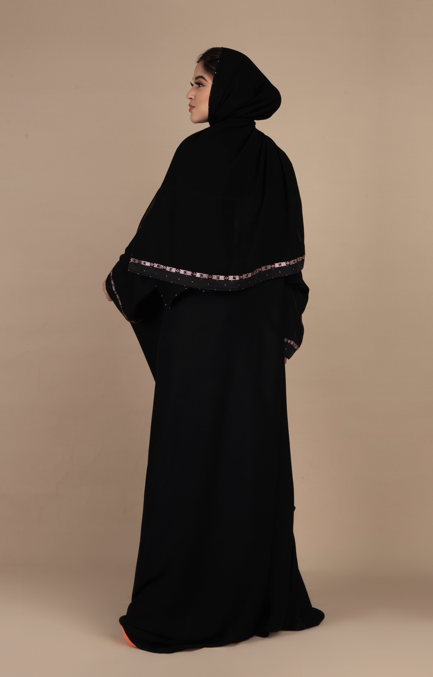 Pull Over Abaya