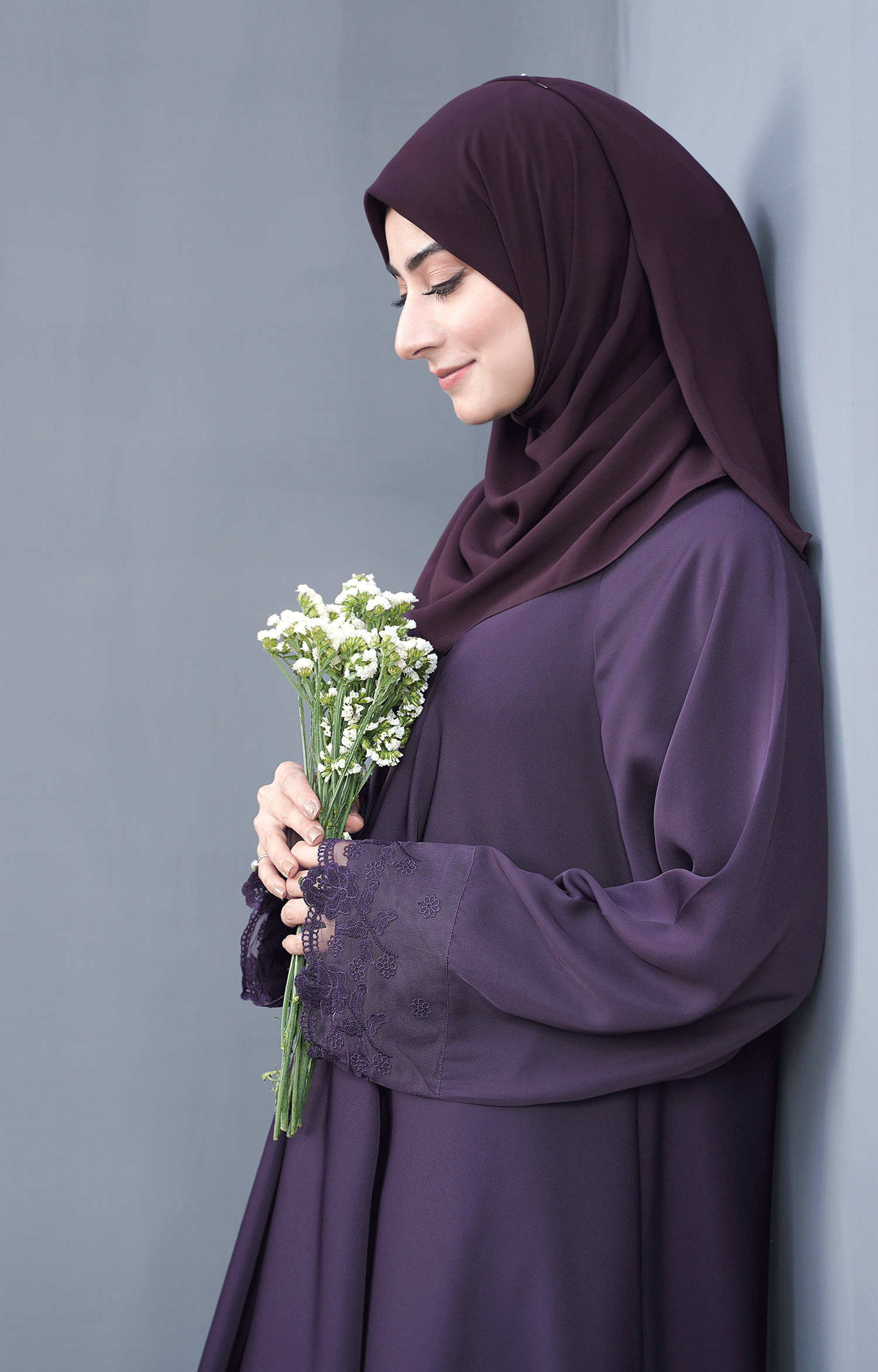 Thistle Purple Front Closed Abaya