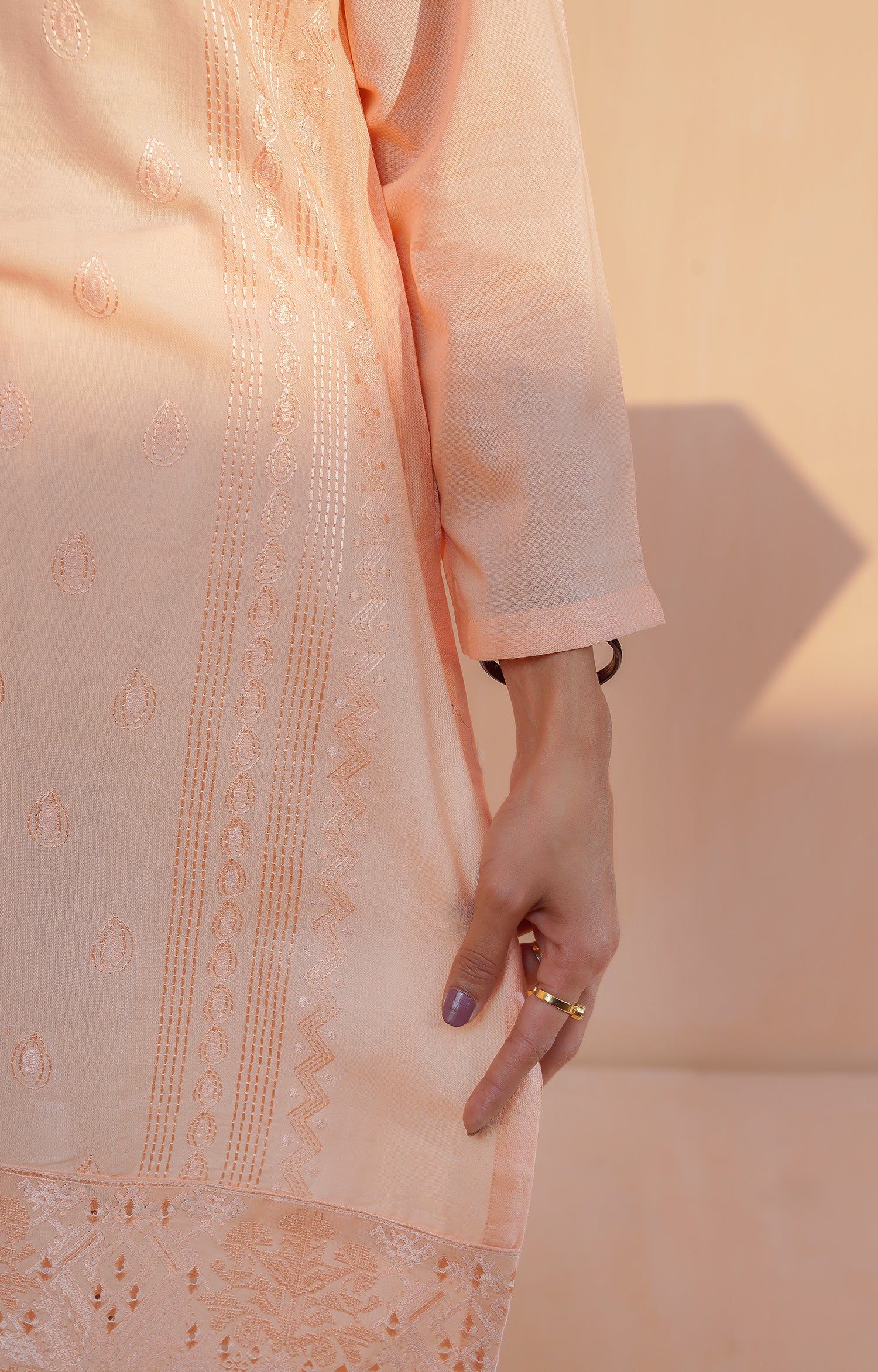 PEACH SAND - EMBROIDERED SHIRT