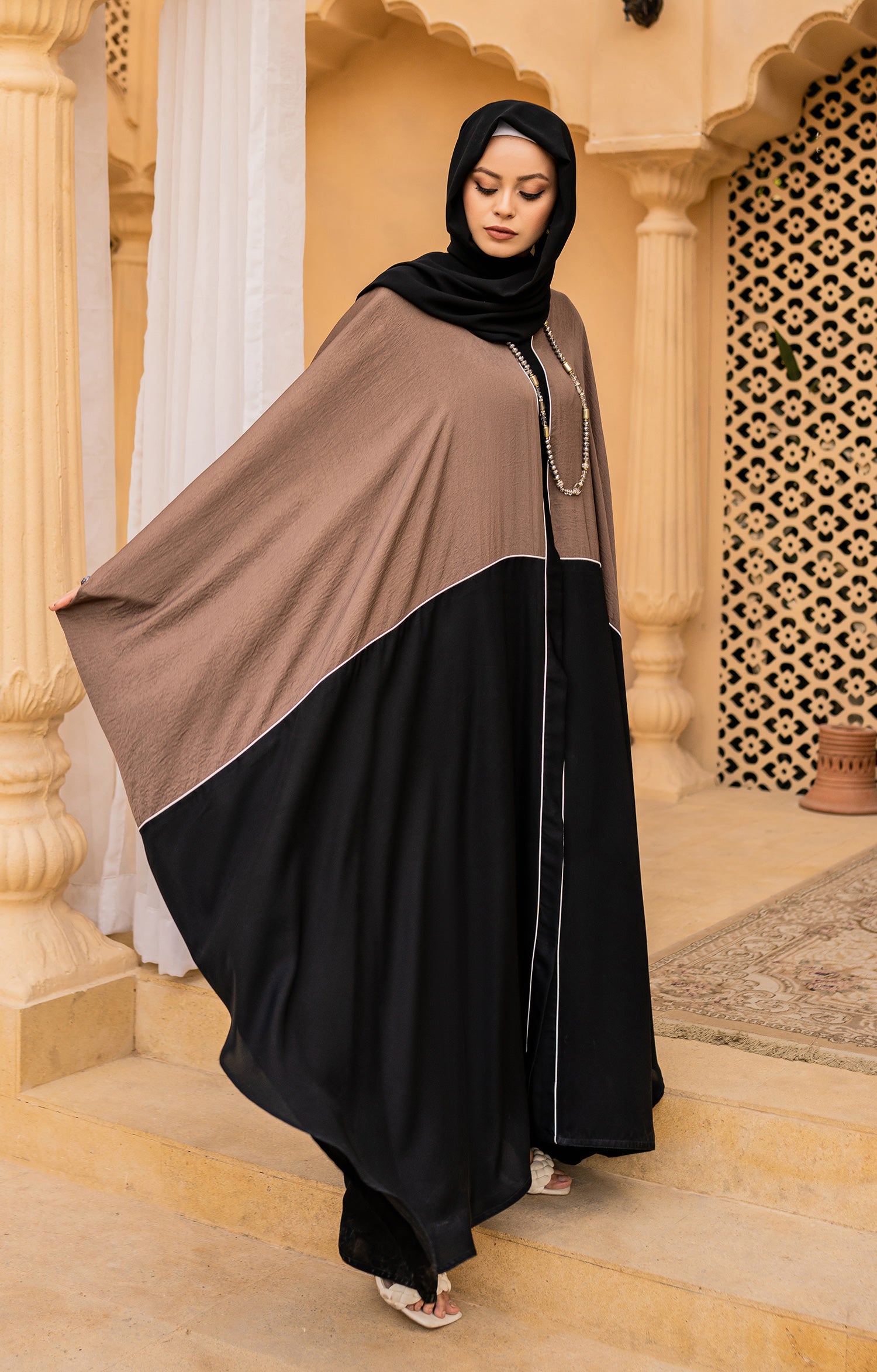 BROWN ZENEL CAPE