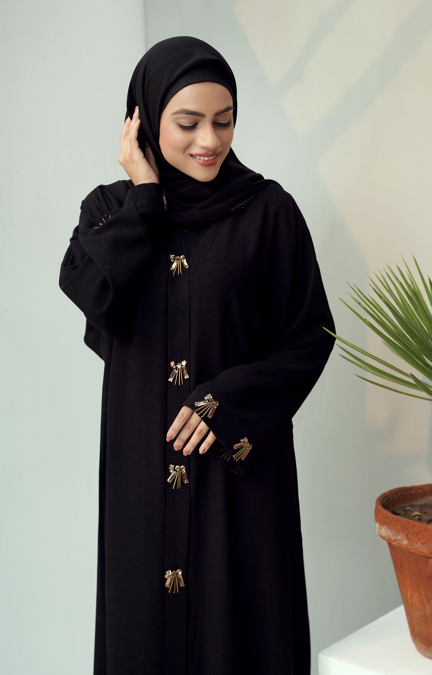 Alia Black Textured fabric Abaya