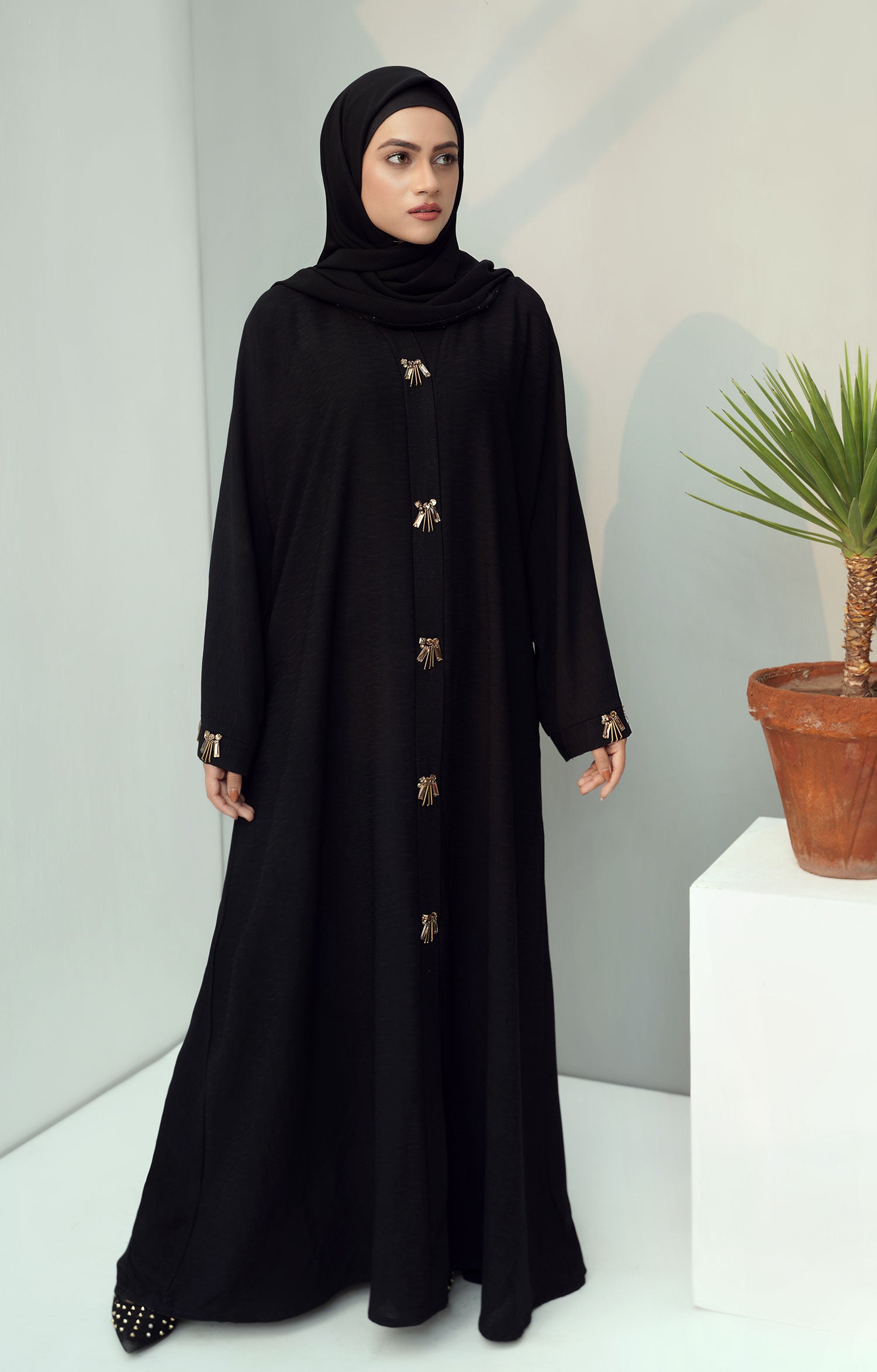 Alia Black Textured fabric Abaya