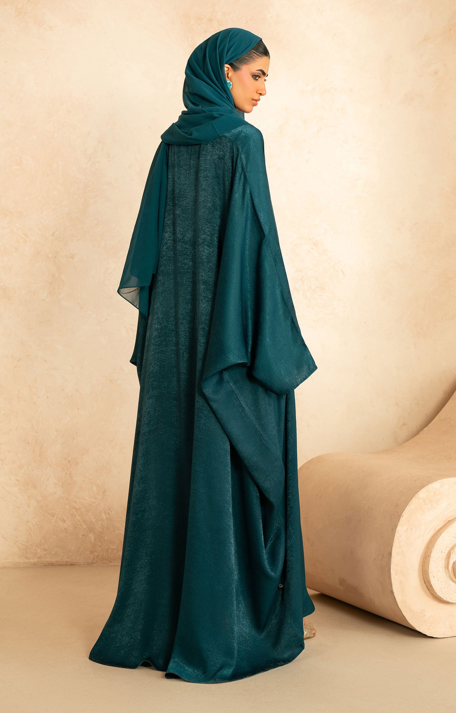 Nouran Teal