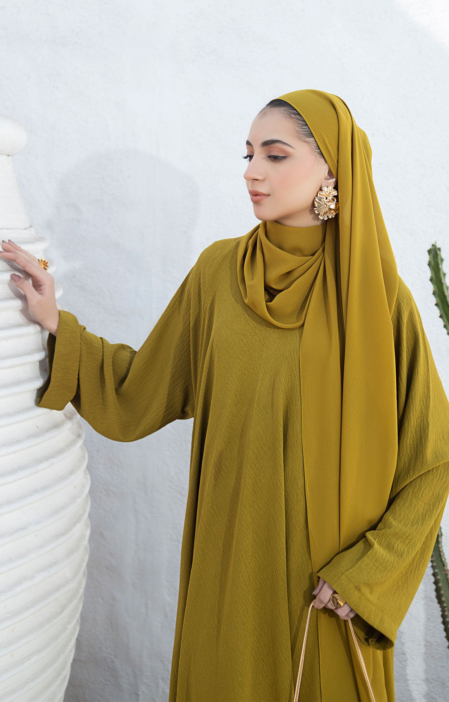 MUSTARD SPECK ABAYA