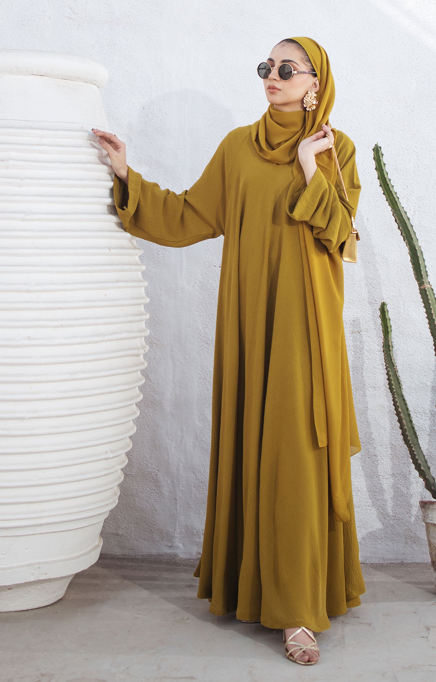 MUSTARD SPECK ABAYA