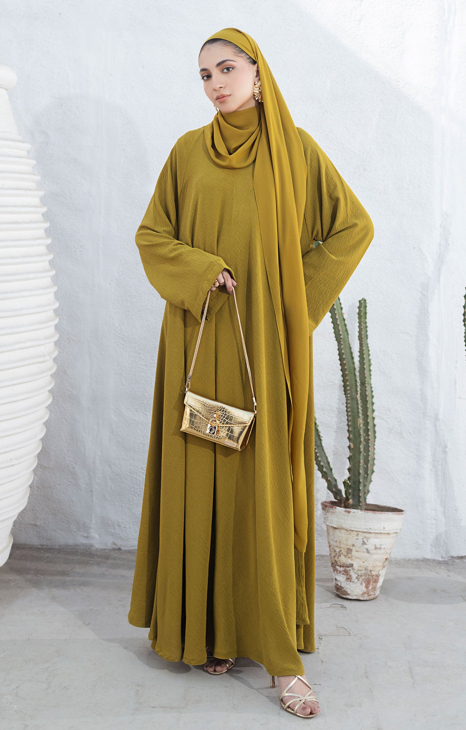 MUSTARD SPECK ABAYA