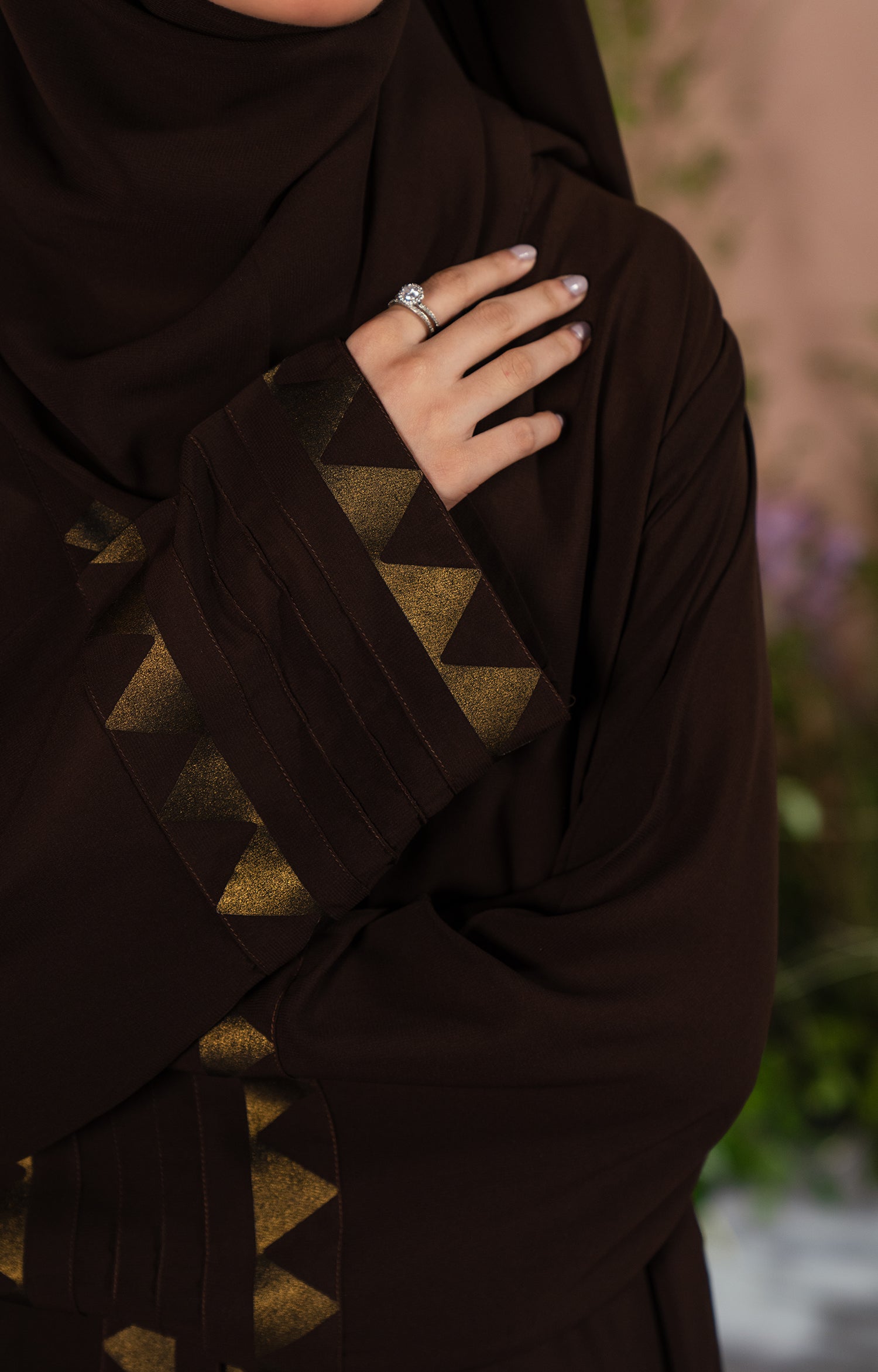 BROWN ROUGE FRONT OPEN ABAYA