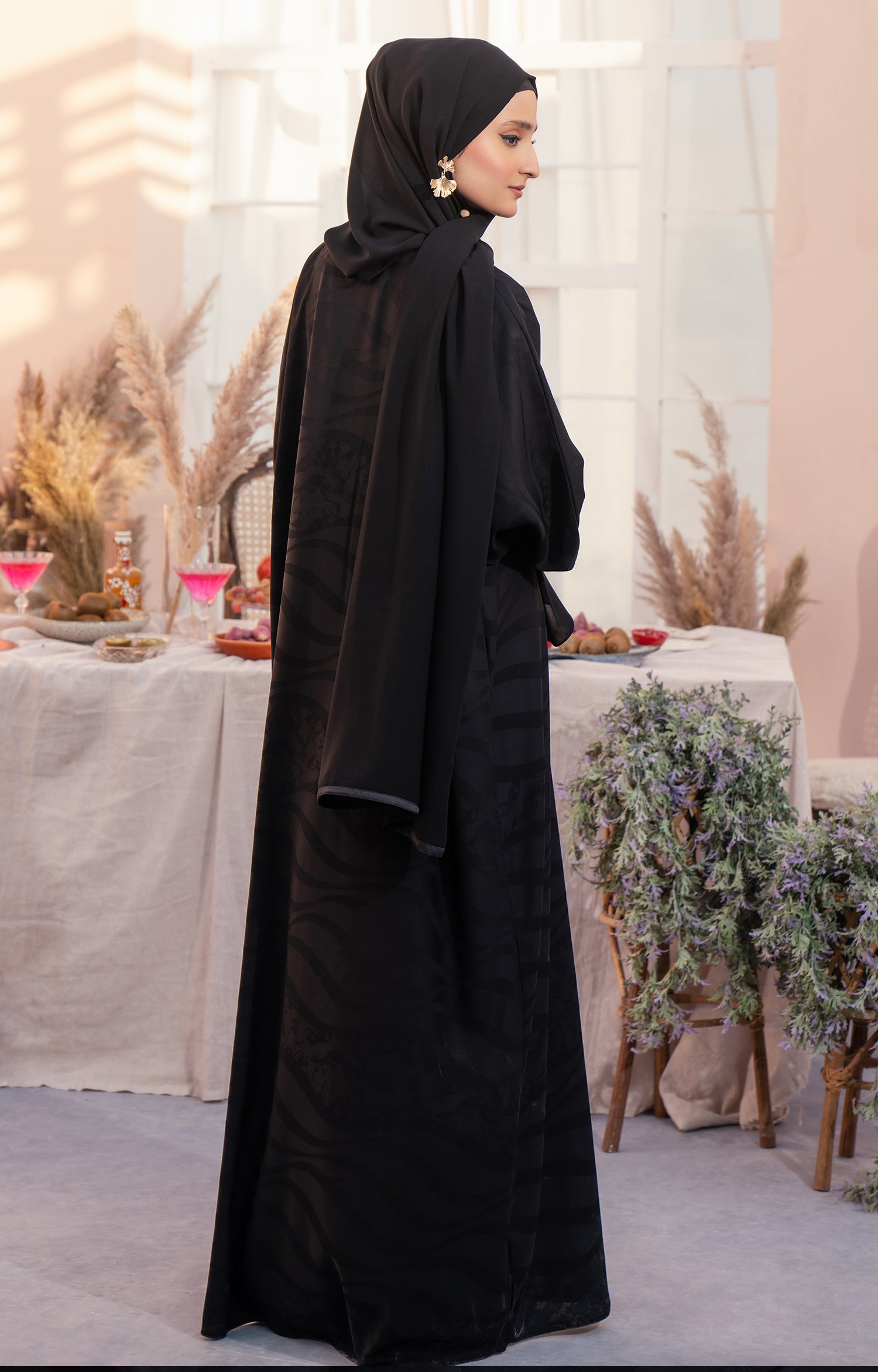 SERVA  BLACK FRONT OPEN ABAYA