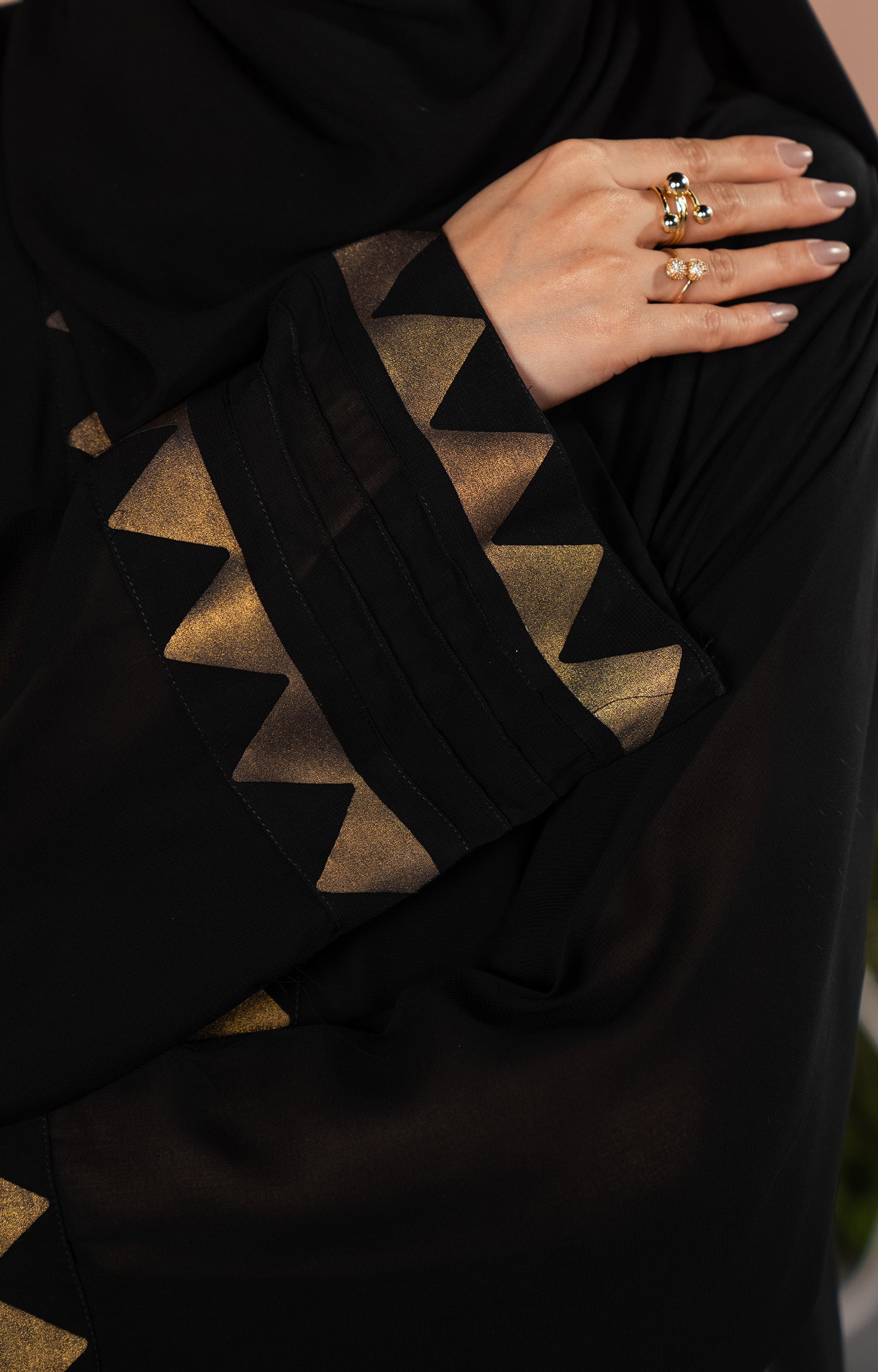 ONYX PEARL FRONT OPEN ABAYA