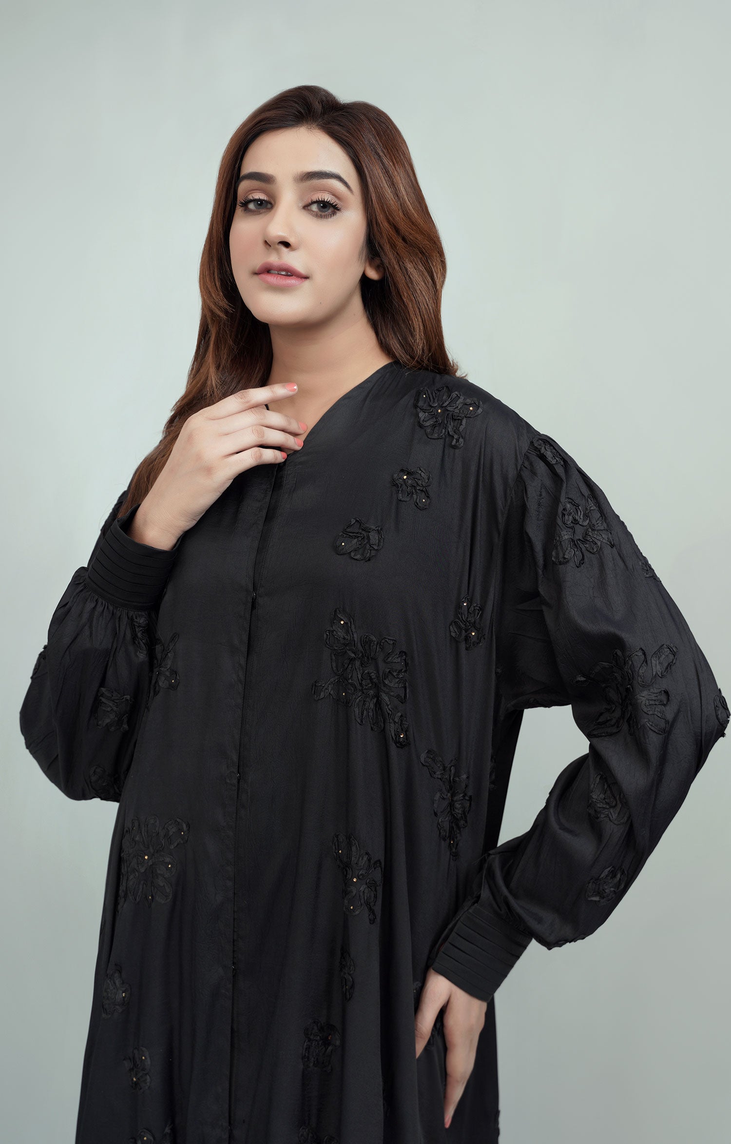 3D floral fabric front open Abaya